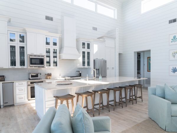 Luxury Beachfront Villa Five Bedroom on Exuma's on Beach