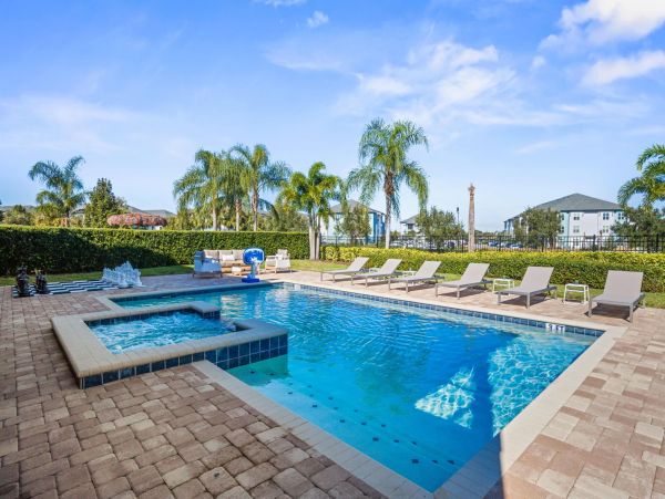 Luxury 11-Bedroom Villa in Orlando – Perfect for Large Groups
