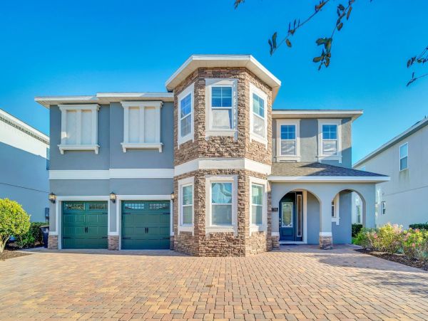 Luxury 11-Bedroom Villa in Orlando – Perfect for Large Groups