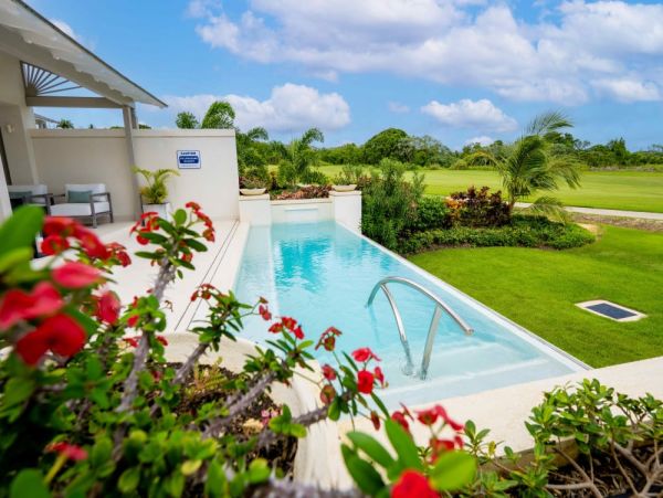 Luxury Villa at Barbados Golf Resort Private Pool & Concierge Services