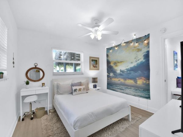 Charming 3-Bedroom Delray Beach Villa with Private Pool and Concierge Services