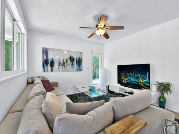Charming 3-Bedroom Delray Beach Villa with Private Pool and Concierge Services