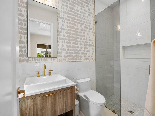 Luxurious Coastal Haven in Delray Beach Three Bedroom - Your Perfect Retreat