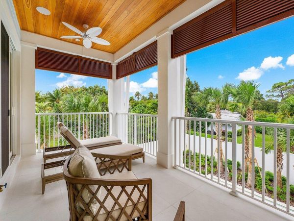Luxurious Coastal Haven in Delray Beach Three Bedroom - Your Perfect Retreat