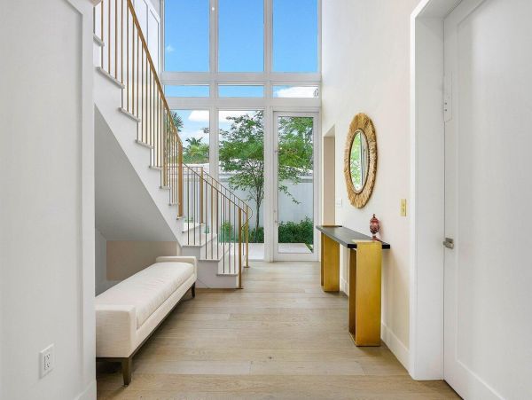 Luxurious Coastal Haven in Delray Beach Three Bedroom - Your Perfect Retreat