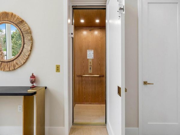 Luxurious Coastal Haven in Delray Beach Three Bedroom - Your Perfect Retreat