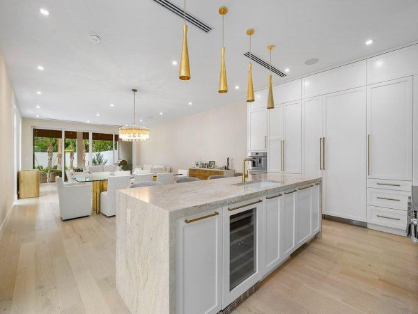 Luxurious Coastal Haven in Delray Beach Three Bedroom - Your Perfect Retreat