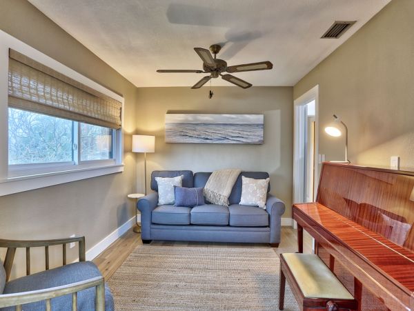 Your Ideal Family Getaway in St. Petersburg 2 Bedroom Home Bay View