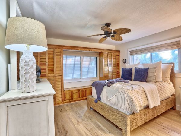 Your Ideal Family Getaway in St. Petersburg 2 Bedroom Home Bay View