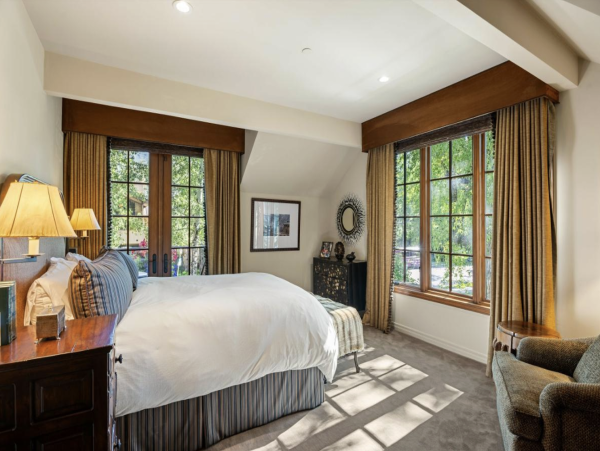 Luxurious Aspen Private Collection Home- Walk to Downtown Dining & Shopping