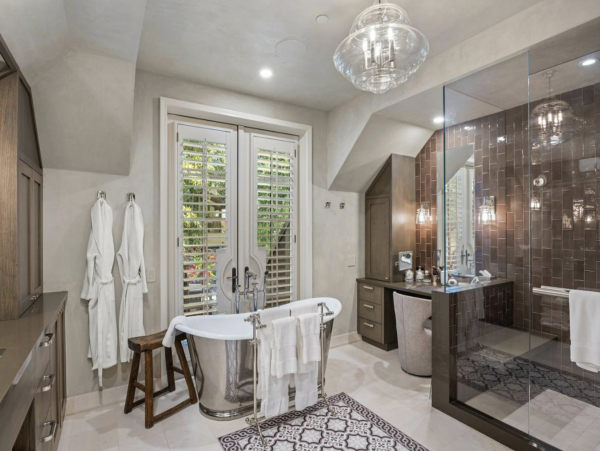 Luxurious Aspen Private Collection Home- Walk to Downtown Dining & Shopping
