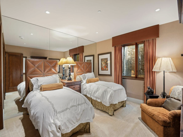 Luxurious Aspen Private Collection Home- Walk to Downtown Dining & Shopping
