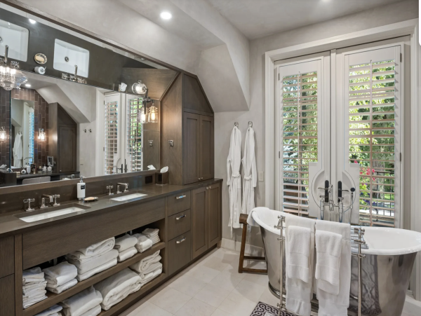 Luxurious Aspen Private Collection Home- Walk to Downtown Dining & Shopping