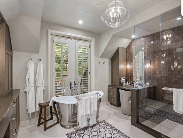Luxurious Aspen Private Collection Home- Walk to Downtown Dining & Shopping