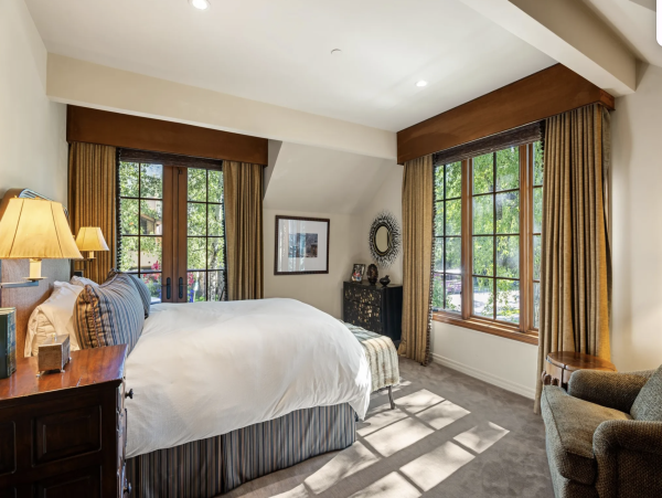 Luxurious Aspen Private Collection Home- Walk to Downtown Dining & Shopping