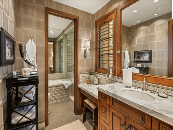 Luxurious Aspen Private Collection Home- Walk to Downtown Dining & Shopping