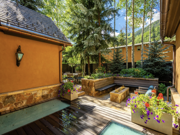 Luxurious Aspen Private Collection Home- Walk to Downtown Dining & Shopping