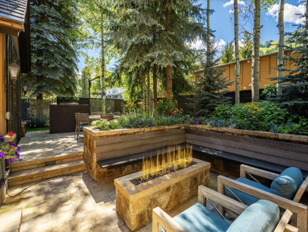 Luxurious Aspen Private Collection Home- Walk to Downtown Dining & Shopping