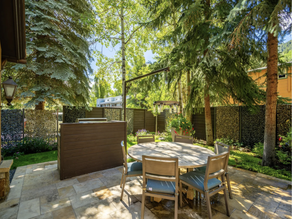 Luxurious Aspen Private Collection Home- Walk to Downtown Dining & Shopping