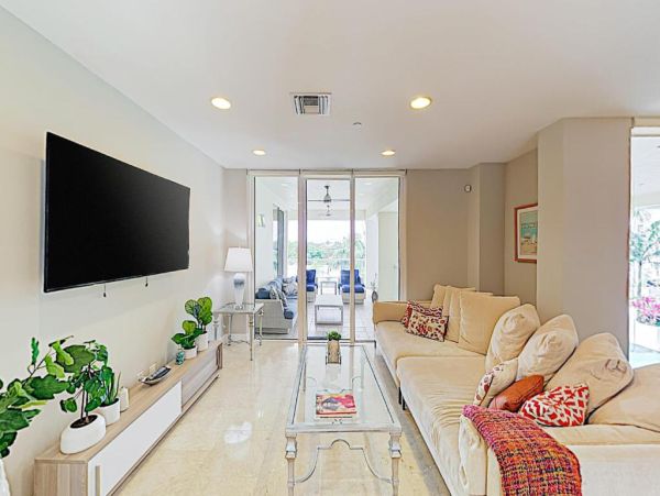 Luxury 2BR Condo Steps to Deerfield Beach - Infinity Pool & Amenities - additional view, photo 3