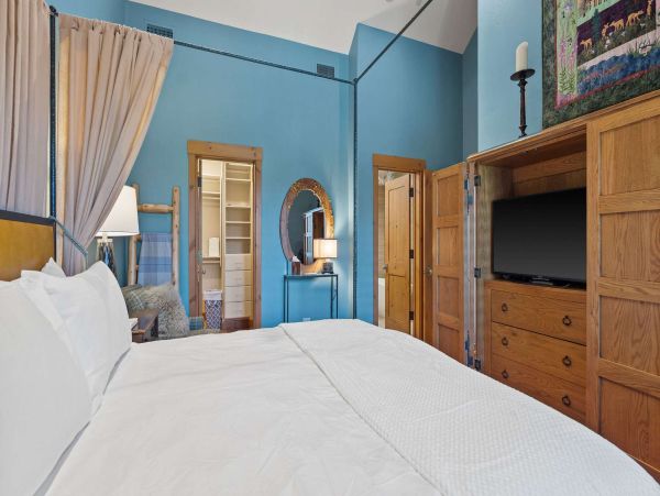 Bachelor Gulch Luxury Vacation Rental - Beaver Creek Ski-In/Ski-Out Home