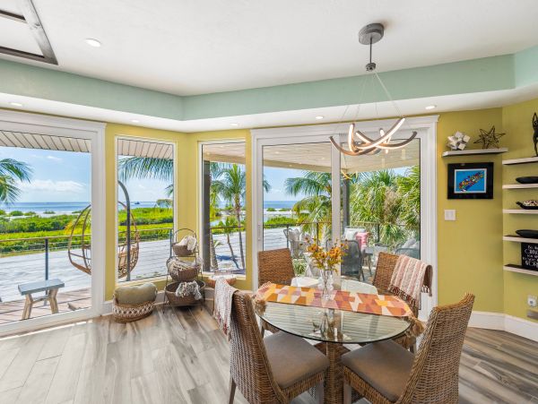 Luxurious Beachfront Home in Fort Myers Beach, FL – Direct Access & Pool