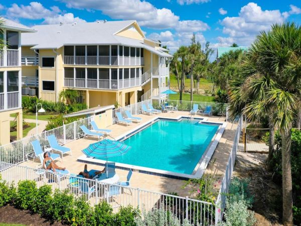 Luxury Beachfront Condominium on Sanibel Island