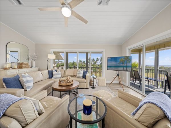 Luxury Beachfront Condominium on Sanibel Island