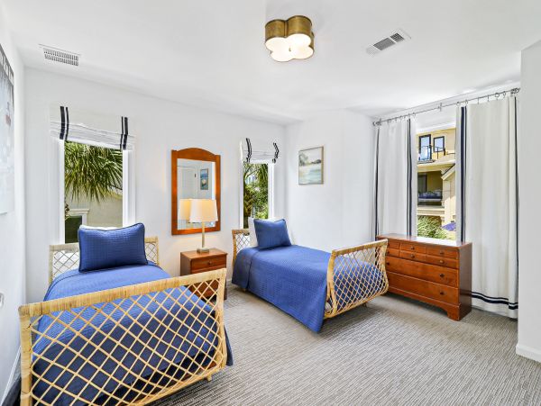 Stunning Oceanfront Home in Forest Beach - Perfect for Families
