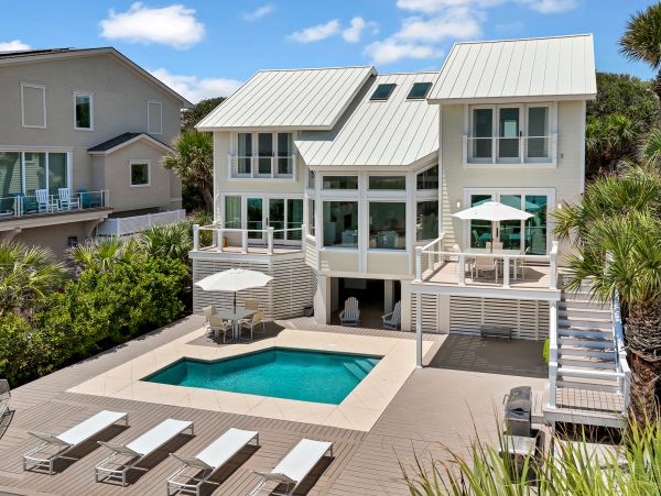 Stunning Oceanfront Home in Forest Beach - Perfect for Families
