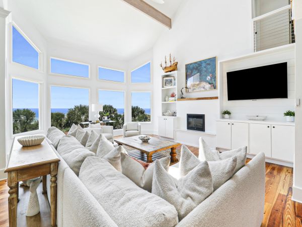 Stunning Oceanfront Home in Forest Beach - Perfect for Families