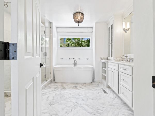 Stunning Oceanfront Home in Forest Beach - Perfect for Families