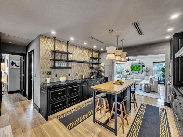 Luxurious Waterfront Residence in Wilton Manors Your Perfect Getaway