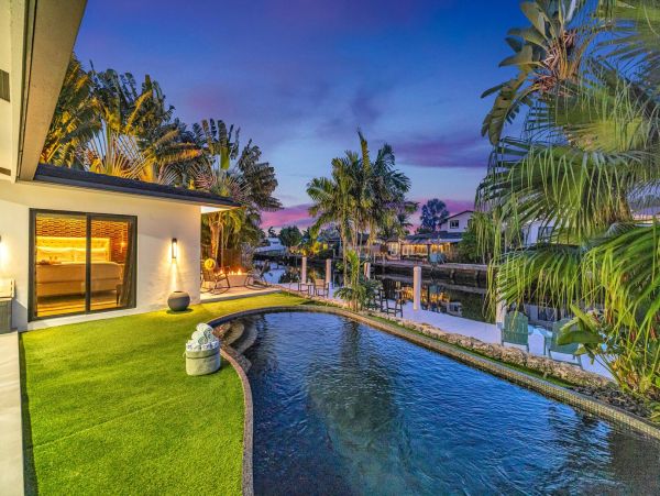 Luxurious Waterfront Residence in Wilton Manors Your Perfect Getaway