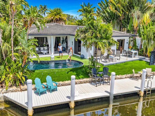 Luxurious Waterfront Residence in Wilton Manors Your Perfect Getaway