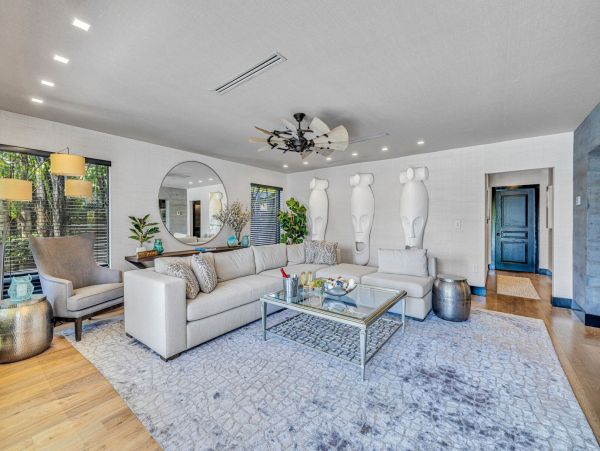 Luxurious Waterfront Residence in Wilton Manors Your Perfect Getaway