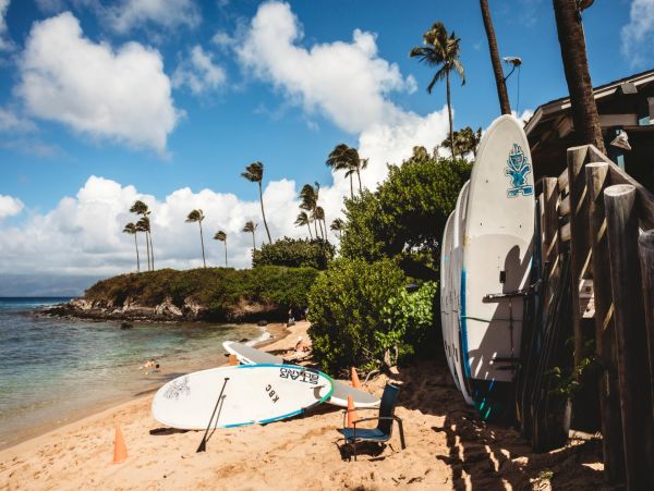 Luxury Oceanfront 3-Bedroom Condo in Kapalua Bay, Maui