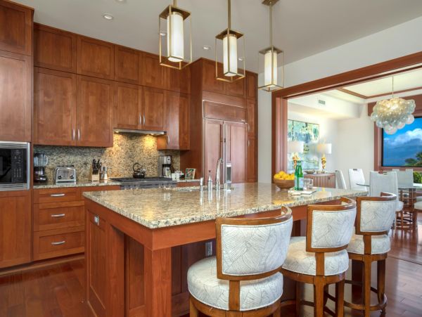 Luxury Oceanfront 3-Bedroom Condo in Kapalua Bay, Maui