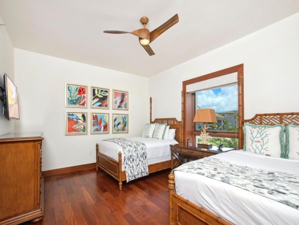 Luxury Oceanfront 3-Bedroom Condo in Kapalua Bay, Maui