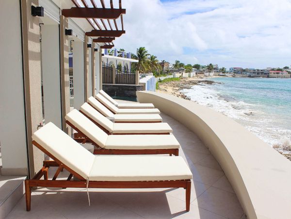 Luxurious Beachfront Villa on Bourgeaux Bay, St. Maarten
