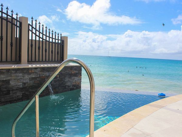 Luxurious Beachfront Villa on Bourgeaux Bay, St. Maarten