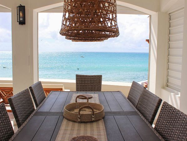 Luxurious Beachfront Villa on Bourgeaux Bay, St. Maarten