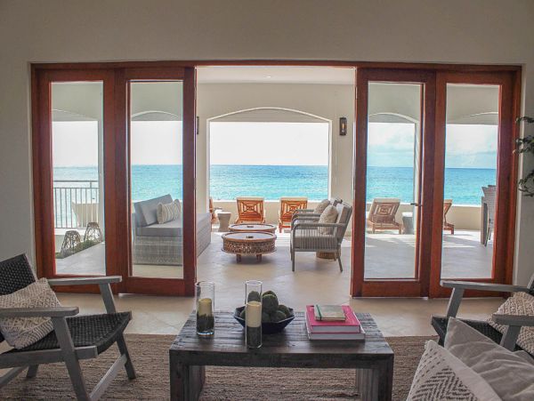 Luxurious Beachfront Villa on Bourgeaux Bay, St. Maarten
