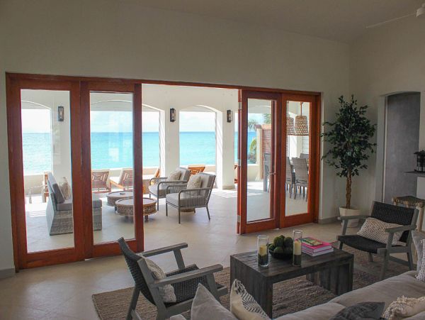 Luxurious Beachfront Villa on Bourgeaux Bay, St. Maarten