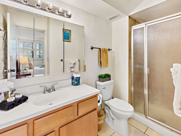 Stunning Oceanfront Condo in Ma'alaea Two Bedroom