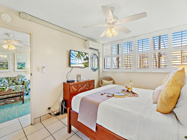 Stunning Oceanfront Condo in Ma'alaea Two Bedroom