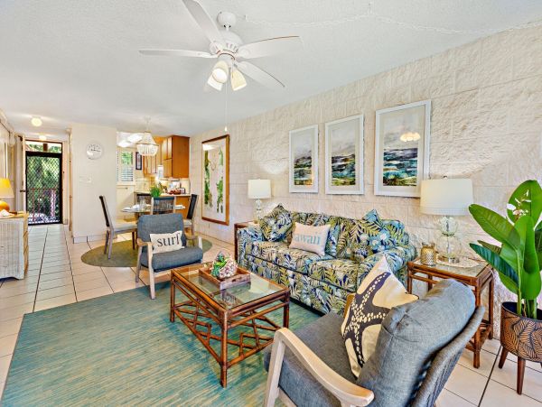 Stunning Oceanfront Condo in Ma'alaea Two Bedroom