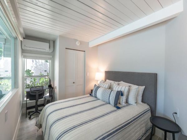 Coastal Canal Front Home with Private Pool - Fort Myers Beach Getaway