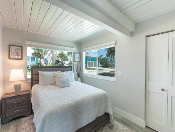 Coastal Canal Front Home with Private Pool - Fort Myers Beach Getaway