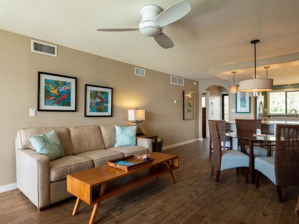 Oceanfront Maui Condo - Stunning Views & Modern Amenities